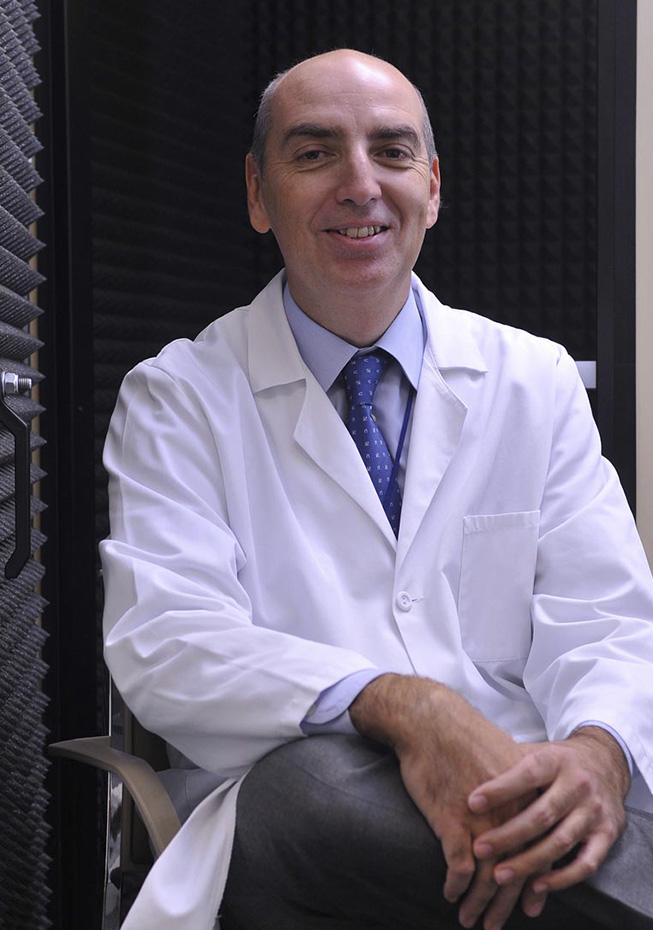 Doctor Carlos Ruiz Escuderos, Jefe de Otorrinolaringología Hospital Quirónsalud Madrid